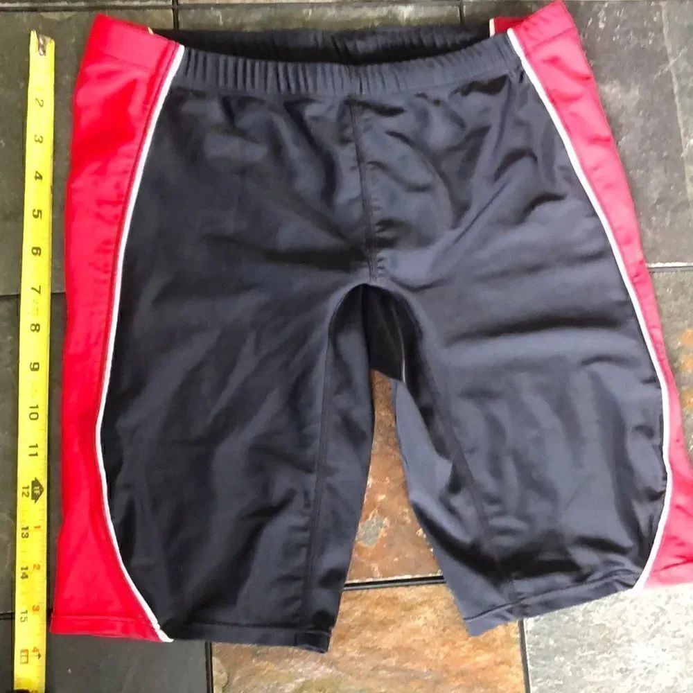 Nike dri fit bicycling shorts size 34 waist